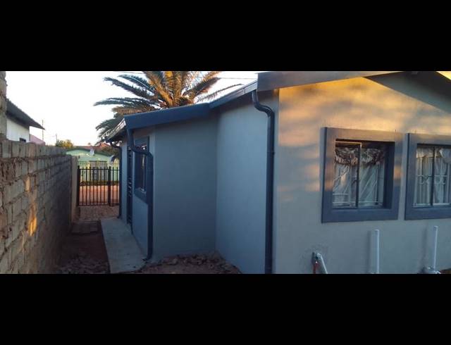 2 BEDROOM HOUSE FOR SALE IN SOSHANGUVE SOUTH